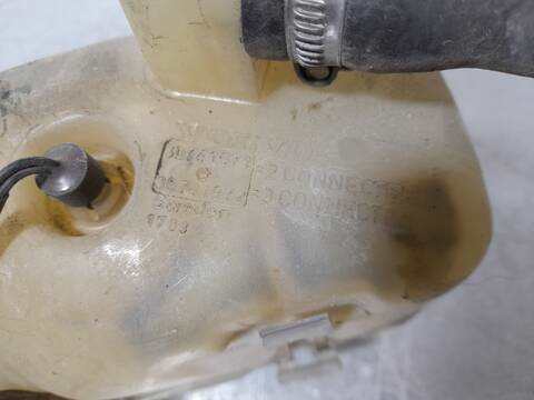 Foto 2ª: Deposito Expansion Volvo XC 70 2.4 DIESEL CAT 185CV 136KW [B5244T] (2007)