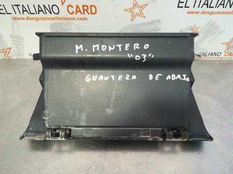 Foto 4ª: Guantera Mitsubishi Montero VERSION INDEFINIDA (2003)