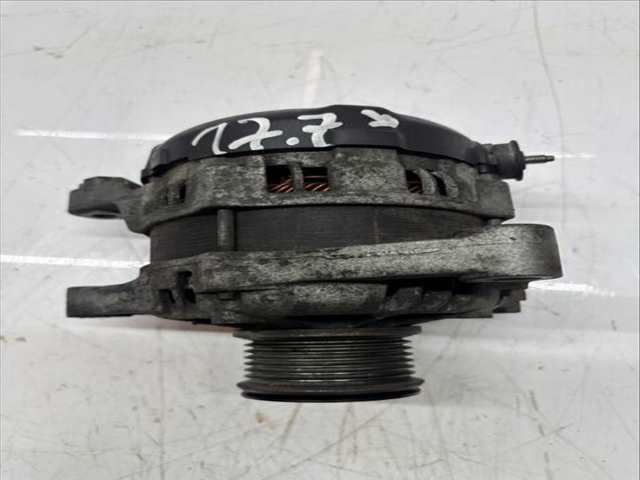 Foto 1ª: Alternador Toyota Hilux 150 CV 110KW [2GD-FTV 2GD] (2017)