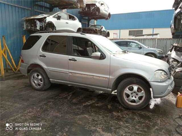 Transmision Delantera Izquierda Mercedes Clase ML 230 3.2 320 (163.154) [3.2 LTR. - 160 KW V6 18V CAT]