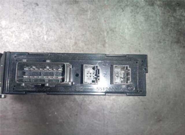 Foto 3ª: Elevalunas Eléctrico Delantero Izquierdo Citroen C5 2.0 HDI [RHZ (DW10ATED)]