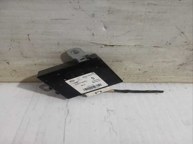 Foto 2ª: Centralita Motor ECU Kia Carens 2.0 CRDI 140 140CV [D4EA] (2006)