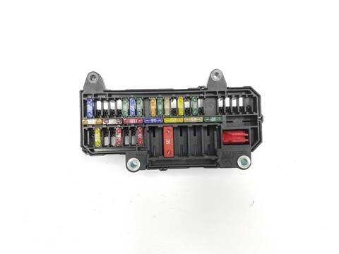Foto 3ª: Caja Reles Fusibles Bmw Serie 7 720 3.6 V8 32V 272CV [N62B36] (2001)