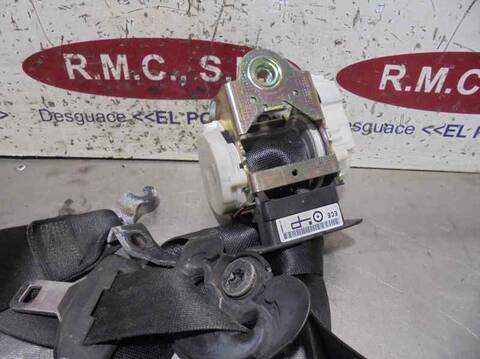 Foto 4ª: Cinturón Delantero Derecho Bmw Serie 1 114 118D BERLINA 143CV 105KW [204D4] (2005)