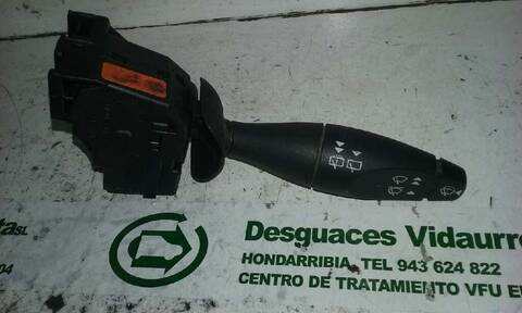 Mando Multifuncion Ford Tourneo KOMBI B. LARGA 2006 ) 110CV 81KW