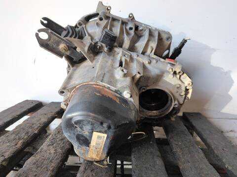 Foto 2ª: Caja Cambios Renault Megane F8Q624 I BERL./ BERL. CON PORTON BA0) (1998)