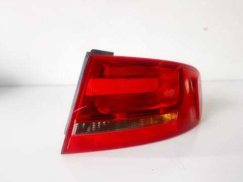 Piloto Trasero Derecho Audi A4 S LINE 143CV