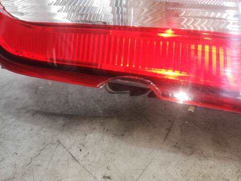 Foto 2ª: Piloto Trasero Derecho Ford Focus XXDA BERLINA (2014)