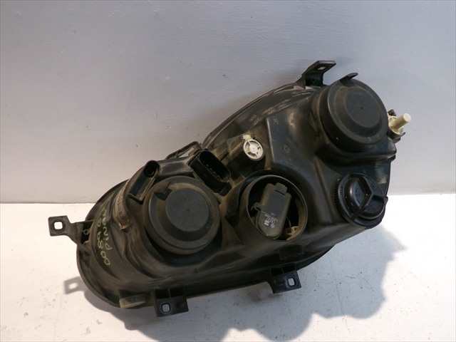 Foto 2ª: Faro Derecho Volkswagen Polo 1.4 G 2001-2005 [AUA] (2002)