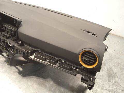 Foto 3ª: Salpicadero Seat Arona 1.0 TSI 95CV 70KW [DLA] (2022)