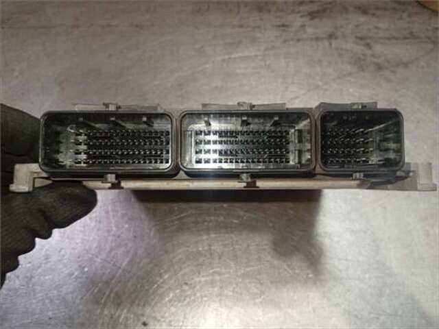 Foto 3ª: Centralita Motor ECU Dacia Dokker 1.5 AMBIANCE [1.5 LTR. - 66 KW DCI DIESEL FAP CAT]