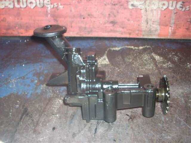 Foto 2ª: Bomba de Aceite Volvo S40  [F9Q]