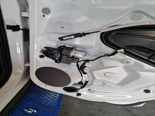 Elevalunas Manual Trasero Derecho Volkswagen T-Cross 1.0 TSI 95CV 70KW