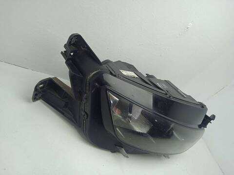 Foto 2ª: Faro Derecho Citroen C4 ATTRACTION PICASSO 131CV 96KW (2017)