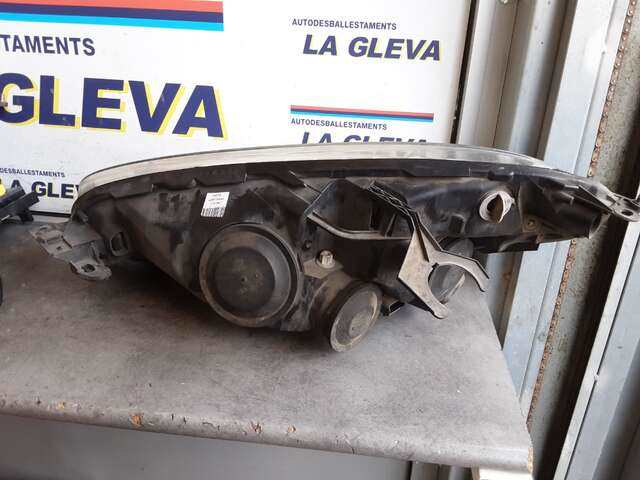 Foto 2ª: Faro Derecho Citroen C4 1.6 HDI PICASSO [9HZ] (2009)