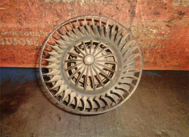 Foto 1ª: Ventilador de Calefacción Mercedes Clase E 180 E 270 CDI (210.016) [OM 612.961]