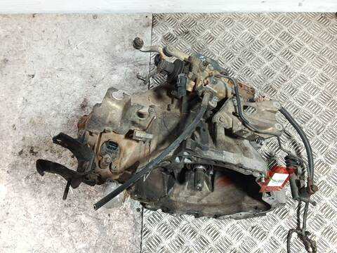 Foto 3ª: Caja Cambios Toyota Yaris 1.4 D-4D NLP10_) 75CV 55KW [1ND-TV] (2003)