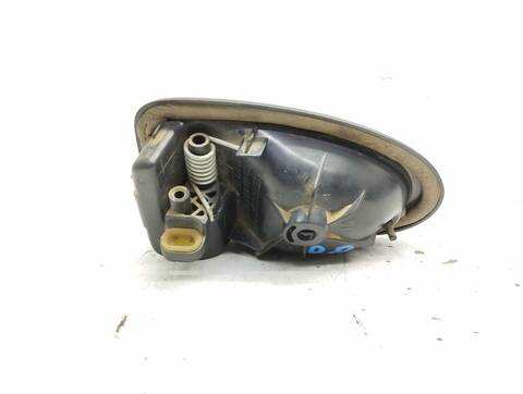 Foto 3ª: Maneta Interior Delantera Derecha Renault Clio 1.9 D 64CV 47KW [F8Q K6] (2000)