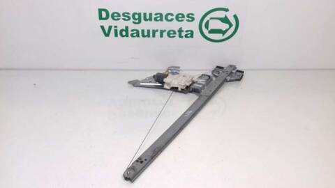 Foto 1ª: Elevalunas Eléctrico Delantero Derecho Mercedes Sprinter 310/313/316 CDI 906.631/633/635/637) 95CV 70KW CAJA CERRADA (2010)