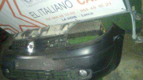 Foto 4ª: Paragolpes Delantero Renault Scenic 1.6 16V EXPRESSION 102CV 75KW JA..) (2002)