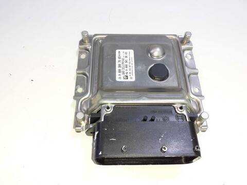 Foto 2ª: Centralita Motor ECU Mercedes Clase V 200 136CV 100KW (2014)