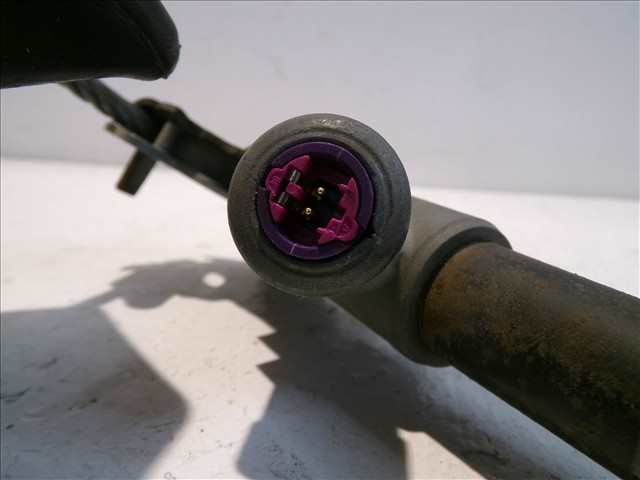 Foto 4ª: Cinturón Delantero Derecho Chrysler Voyager 2.5 CRD 2000-2004 [VM07C] (2003)