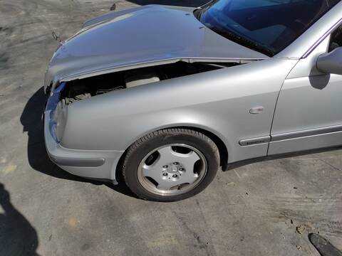 Aleta Delantera Izquierda Mercedes Clase CLK 200 2.0 G 163CV 120KW BM 208) COUPE 111945