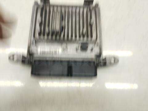Foto 2ª: Centralita Motor ECU Mercedes Clase E 180 E 200 CDI - BLUETEC 212.005 212.006) 136CV 100KW [651925] (2015)