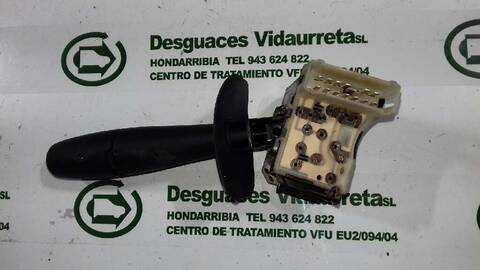 Foto 2ª: Mando Multifuncion Renault Master 2.8 TDI 114CV 84KW [S9W] (1999)