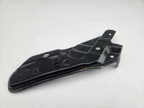 Soporte Faro Izquierdo Cupra Leon STYLE 150CV