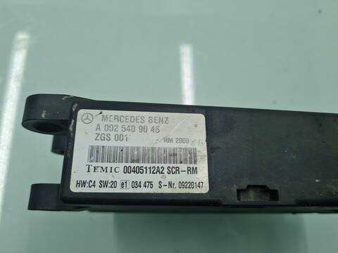 Foto 3ª: Centralita Motor ECU Mercedes Vario PRDK - 616 D OM 904 LA CABINA DOBLE 156CV 115KW [OM904LAIII/7] (2009)