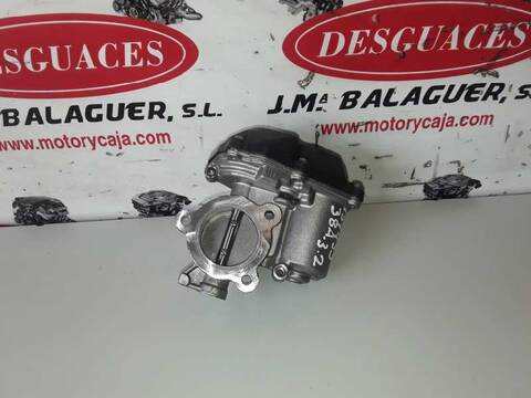 Foto 2ª: Caja Mariposa Audi A4 ADVANCED EDITION 150CV (2015)