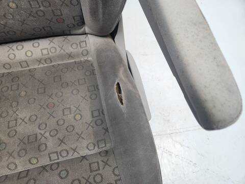 Foto 3ª: Asiento Delantero Izquierdo Volkswagen Transporter T5 COMBI FURGONETA TECHO MEDIO ELEVADO [AXD] (2005)
