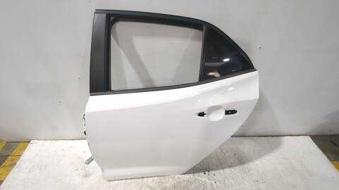 Puerta Trasera Izquierda Toyota Corolla 1.8 VVTI HYBRID ZWE219) HATCHBACK 140CV 103KW