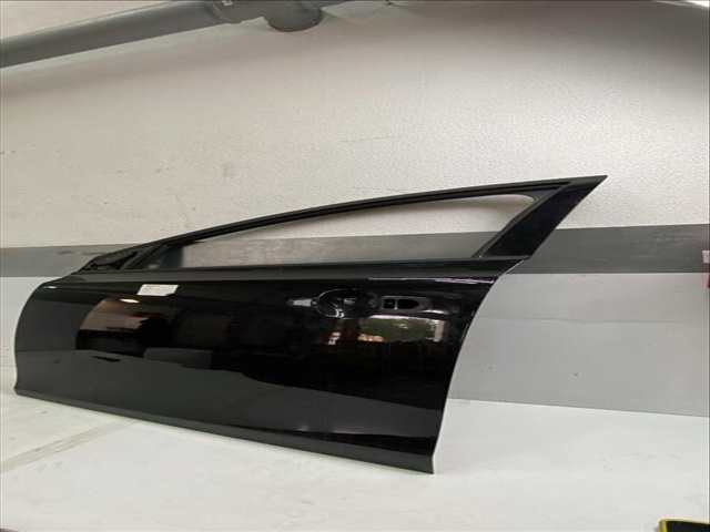 Foto 3ª: Puerta Delantera Izquierda Volvo V40 122 CV 90KW [B4204T38] (2017)