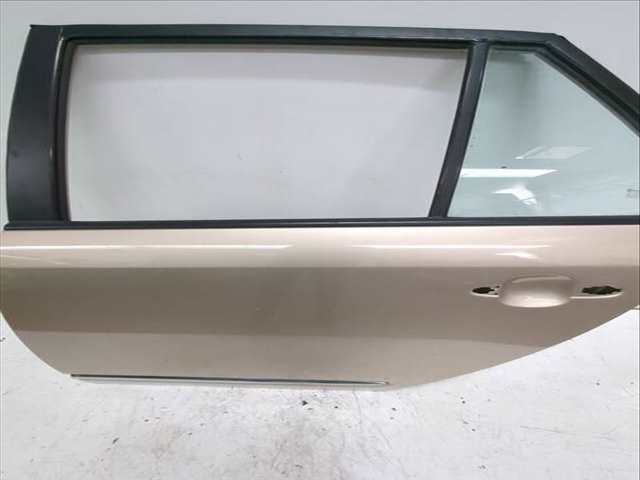 Foto 2ª: Puerta Trasera Izquierda Kia Carens 2.0 CRDI 140 140CV 103KW [D4EA] (2007)