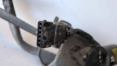 Foto 2ª: Motor Limpia Delantero Citroen Jumpy 1.9 DIESEL 69CV (2000)