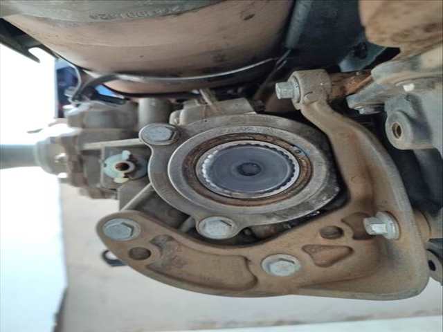 Foto 3ª: Caja Transfer Dacia Duster VERSION INDEFINIDA (2017)