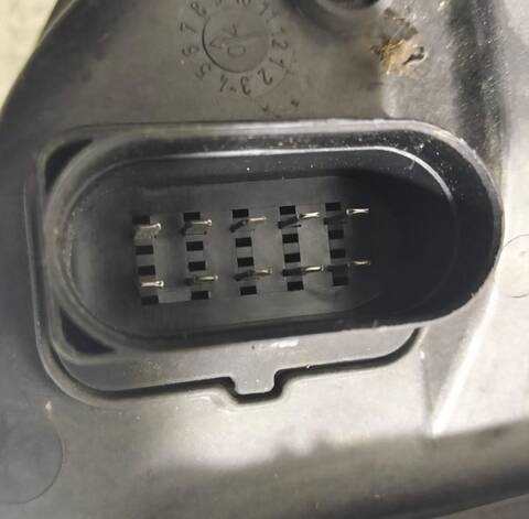 Foto 2ª: Faro Izquierdo Mercedes Sprinter 208 D 901.3/902.371-372) 79CV