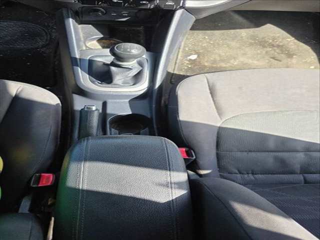 Consola Central Kia Rio CONCEPT 86CV 63KW