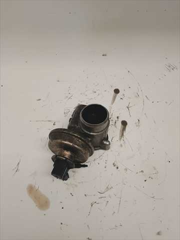 Foto 4ª: Valvula EGR Ford Transit 2.4 D [D/D2FA] (2003)