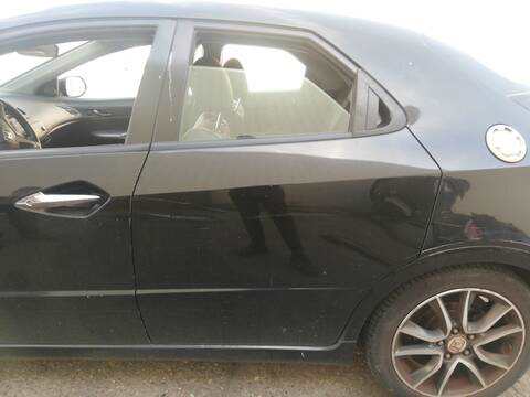 Puerta Trasera Izquierda Honda Civic N22A2
