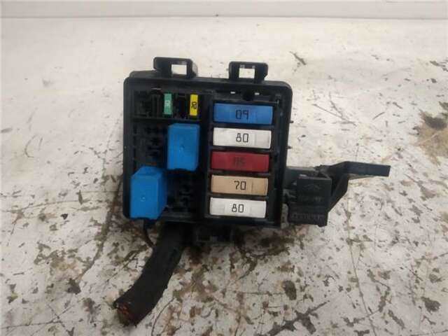 Caja Reles Fusibles Renault Scenic 1.5 DYNAMIQUE [1.5 LTR. - 81 KW DCI DIESEL FAP]