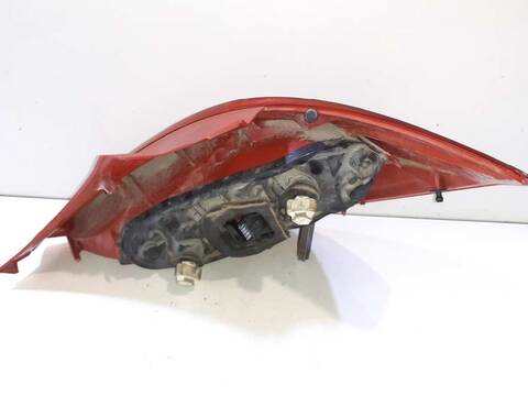 Foto 3ª: Piloto Trasero Izquierdo Opel Corsa 1.4 16V 90CV 66KW [Z14XEP] (2007)