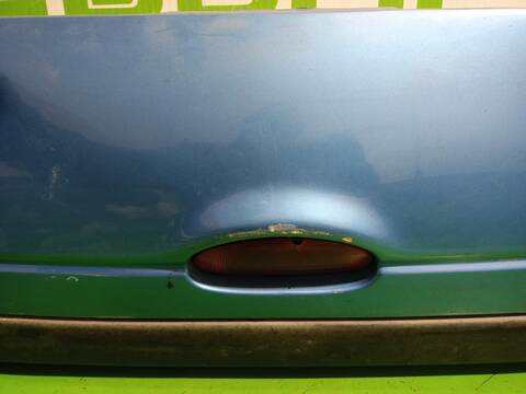 Foto 2ª: Paragolpes Trasero Peugeot 206 E-MUSIC BERLINA 75CV 55KW (2004)