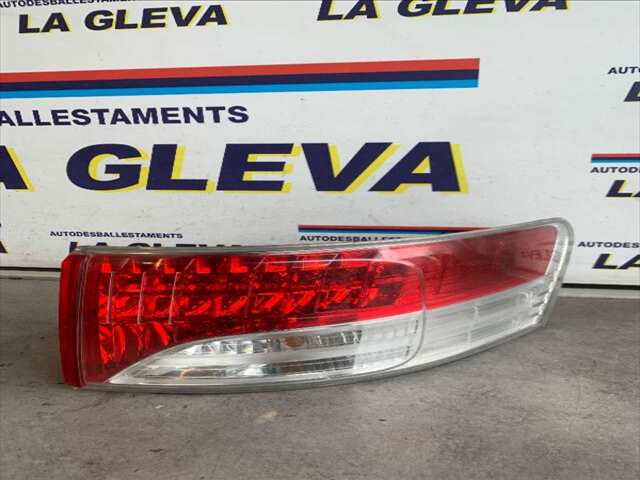 Foto 1ª: Piloto Trasero Derecho Toyota Avensis 2.2 D4D 150CV [2AD-FTV] (2010)