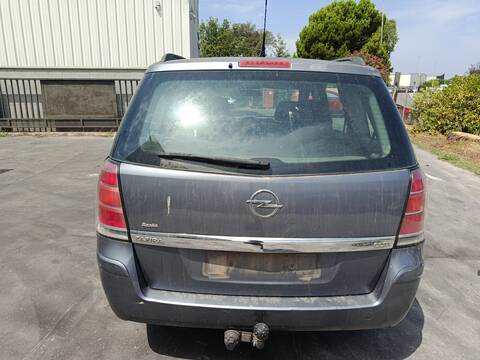 Foto 1ª: Portón Opel Zafira Z19DT (2006)