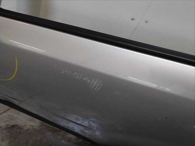 Foto 2ª: Puerta Trasera Izquierda Kia Sorento 197 CV 145KW [D4HB] (2014)