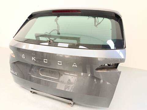 Portón Skoda Karoq 1.5 TSI 150CV 110KW