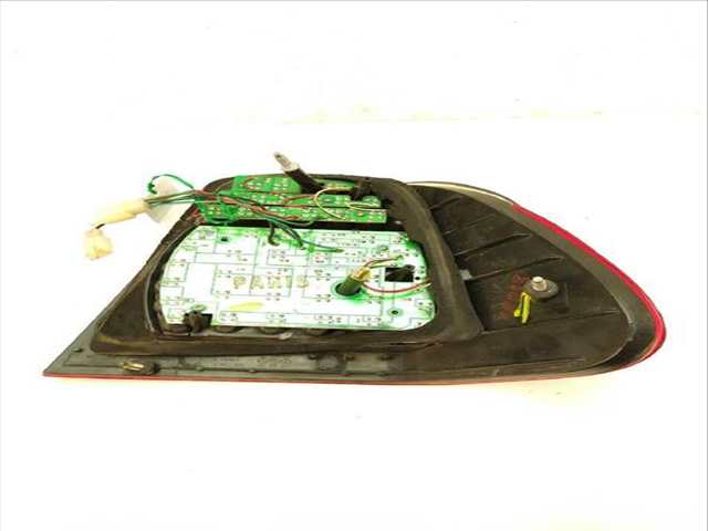 Foto 1ª: Piloto Trasero Izquierdo Bmw Serie 3 318 D E46) (1997)